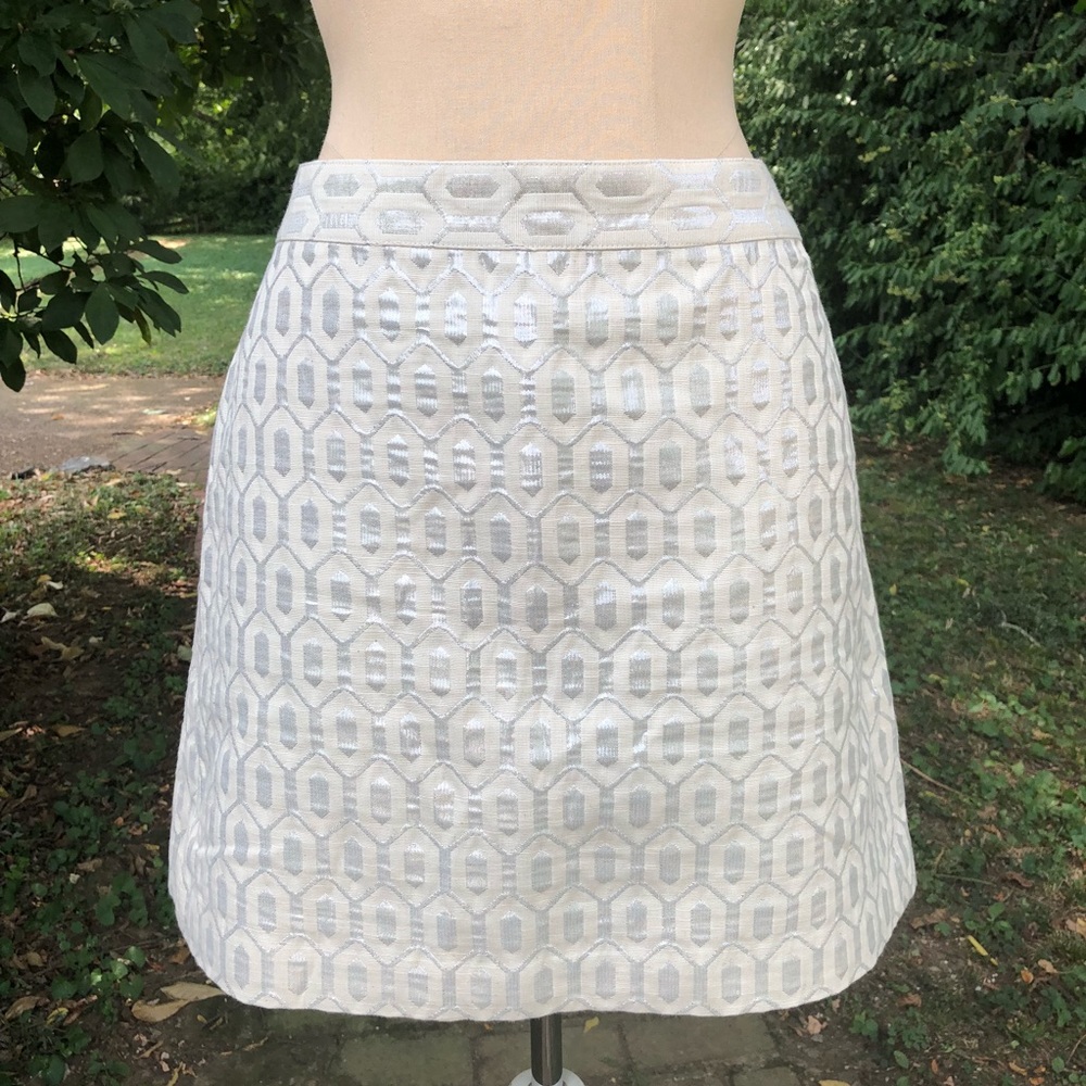 Cute Banana Republic mini skirt NWT size 12